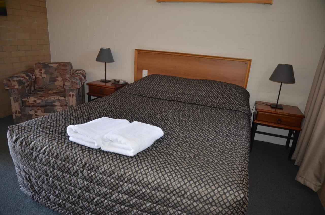 Alexander Motor Inn Морі Екстер'єр фото